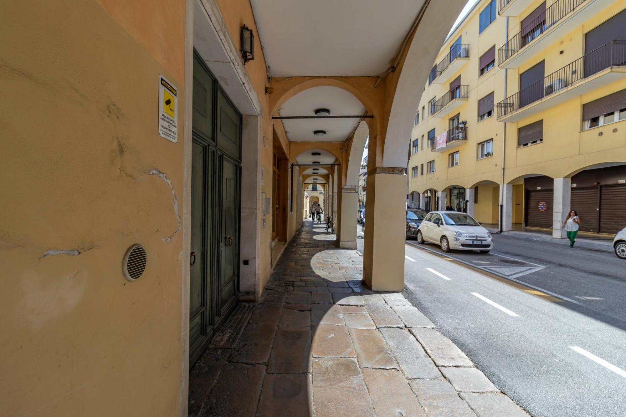 Casa Charleston dimora smart al Duomo Lejlighed Padova Eksteriør billede